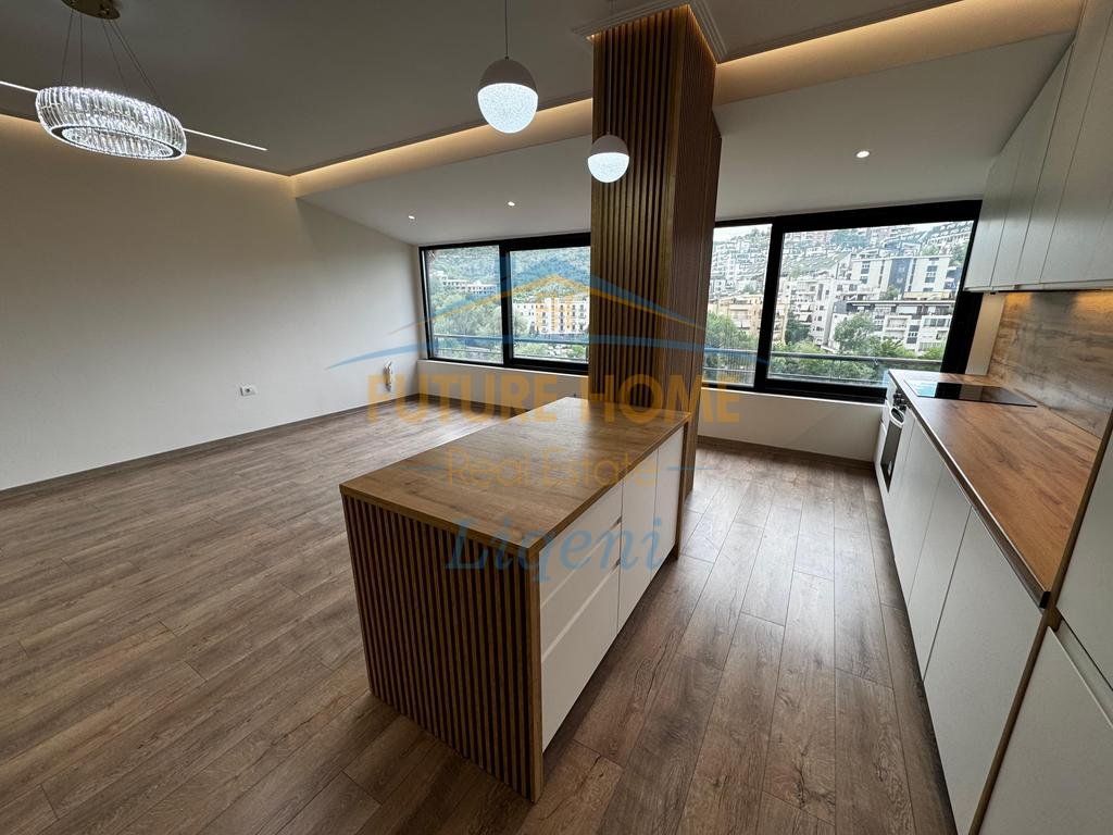 Shitet, Apartament 2+1, Liqeni i Thatë, Tiranë. 3