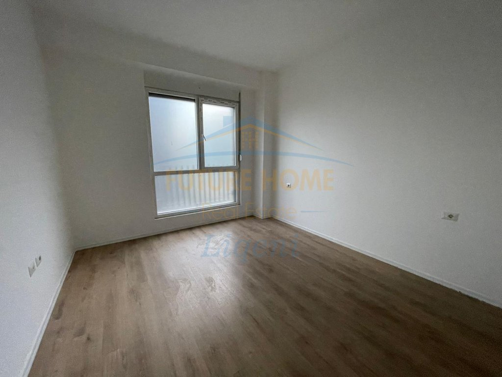 Shitet, Apartament 3+1, Fusha e Aviacionit