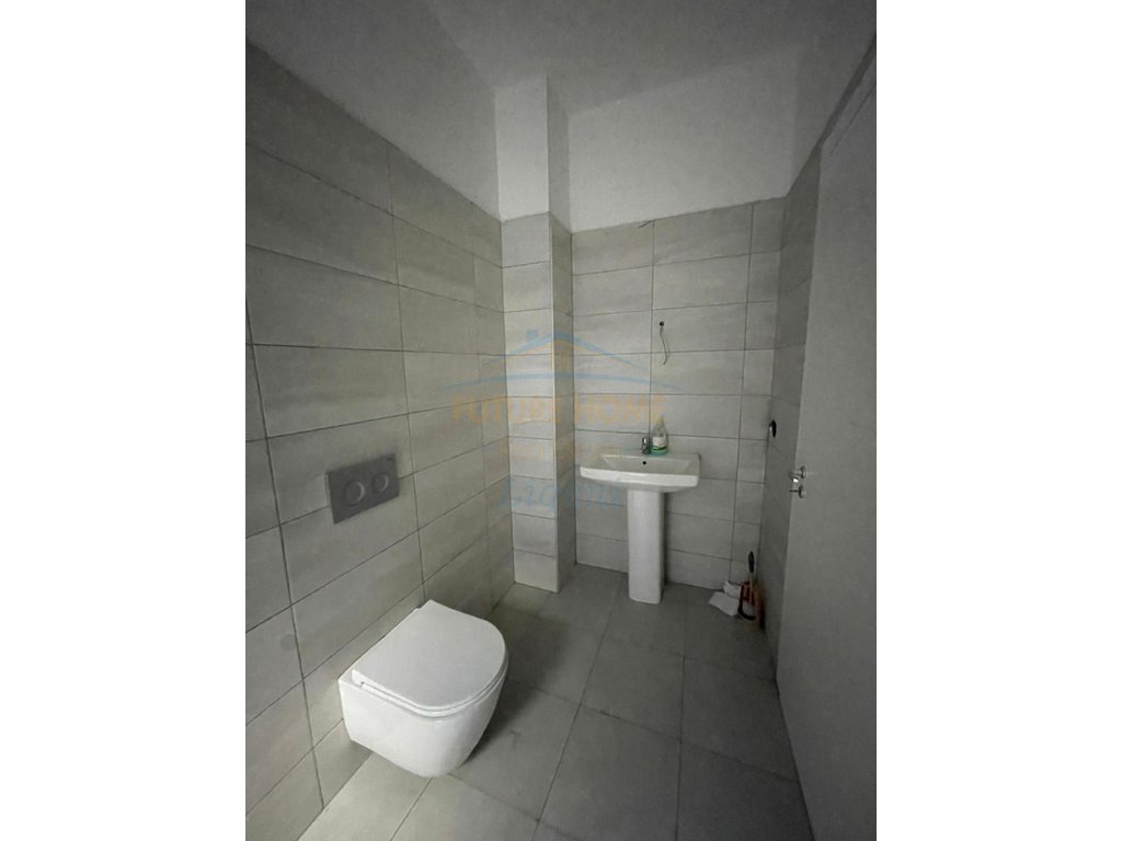 Shitet, Apartament 3+1, Fusha e Aviacionit