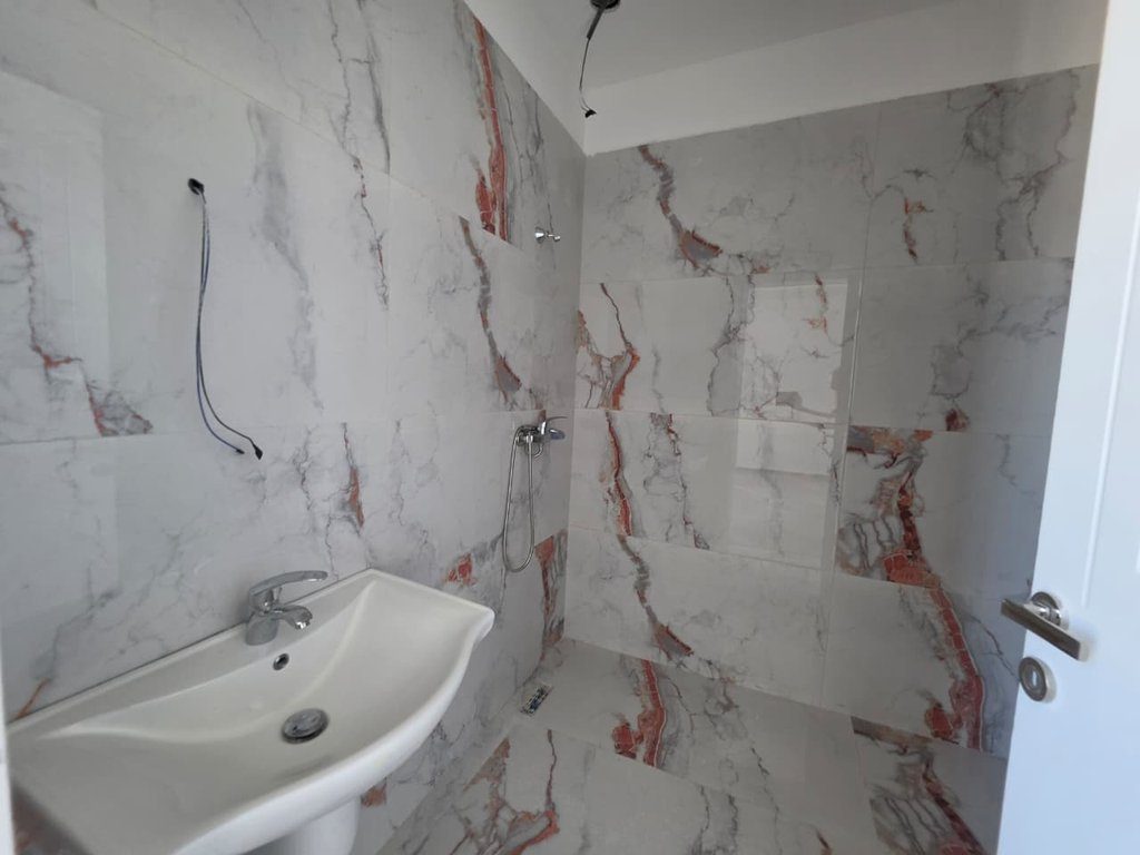 SHITET APARTAMENT PENTHOUSE 2+1 SHENGJIN 3