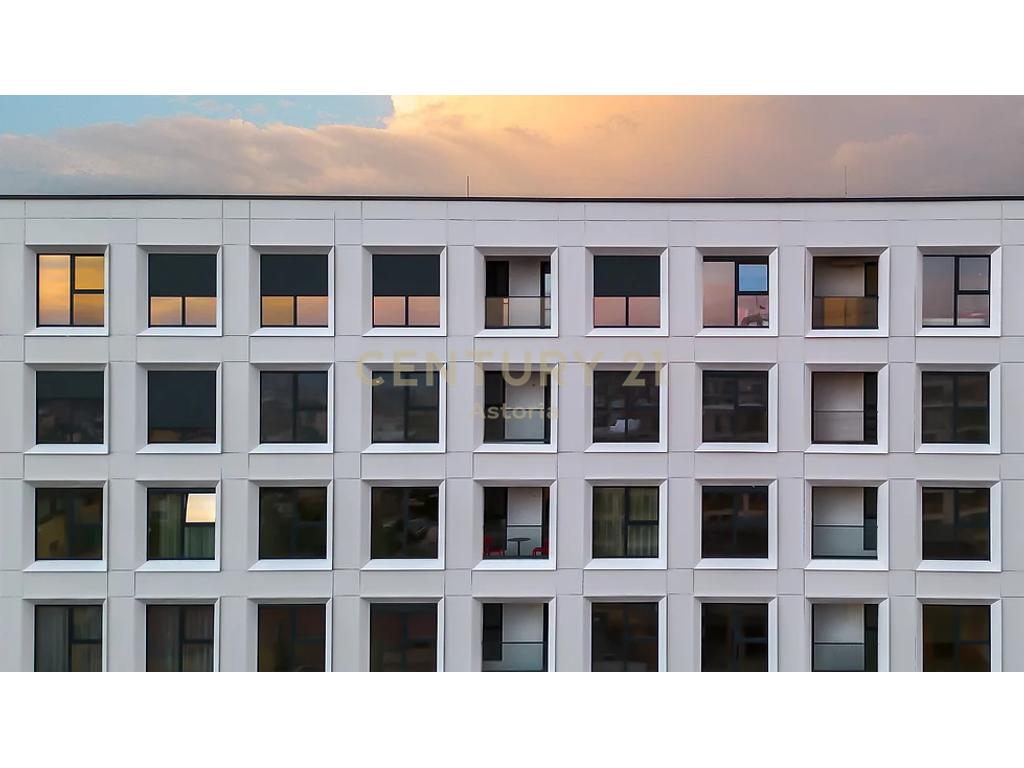Service unit with mortgage for sale at MARGA 2 – Strategic location on Bulevardi i Ri, Tirana.