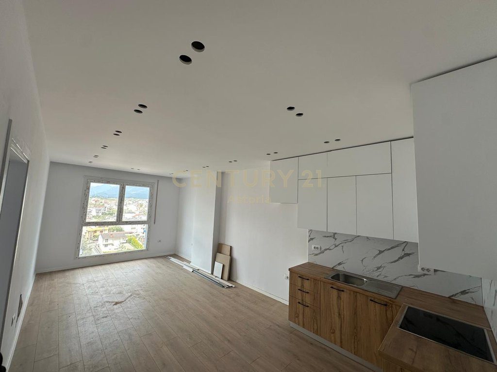 1+1 apartment for rent at the “Splash Color” Complex, Paskuqan, with administration paid for three years! 3