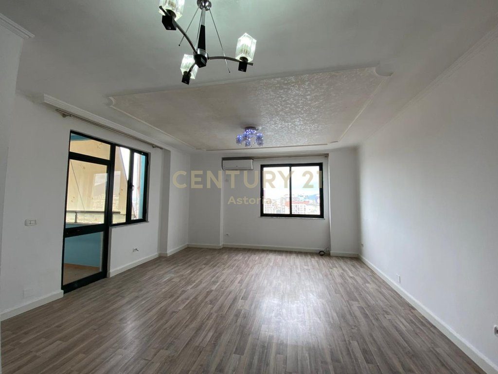 3+1+2 apartment for rent for office, near the former Exhibition 3