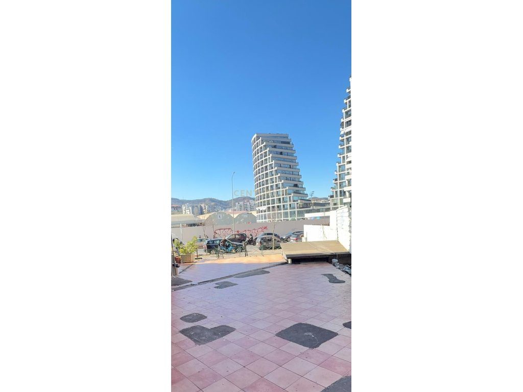 A commercial unit for rent on floor 0, on the main street – Margarita Tutulani Street