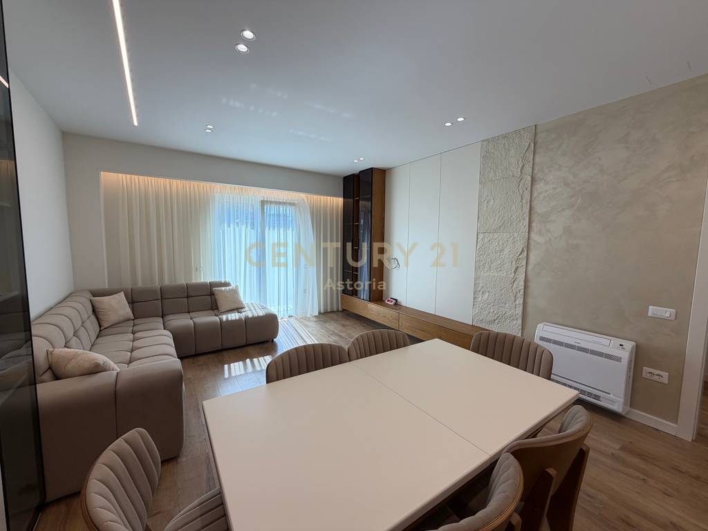 Apartment 2+1+2 for Rent – Barricades Street