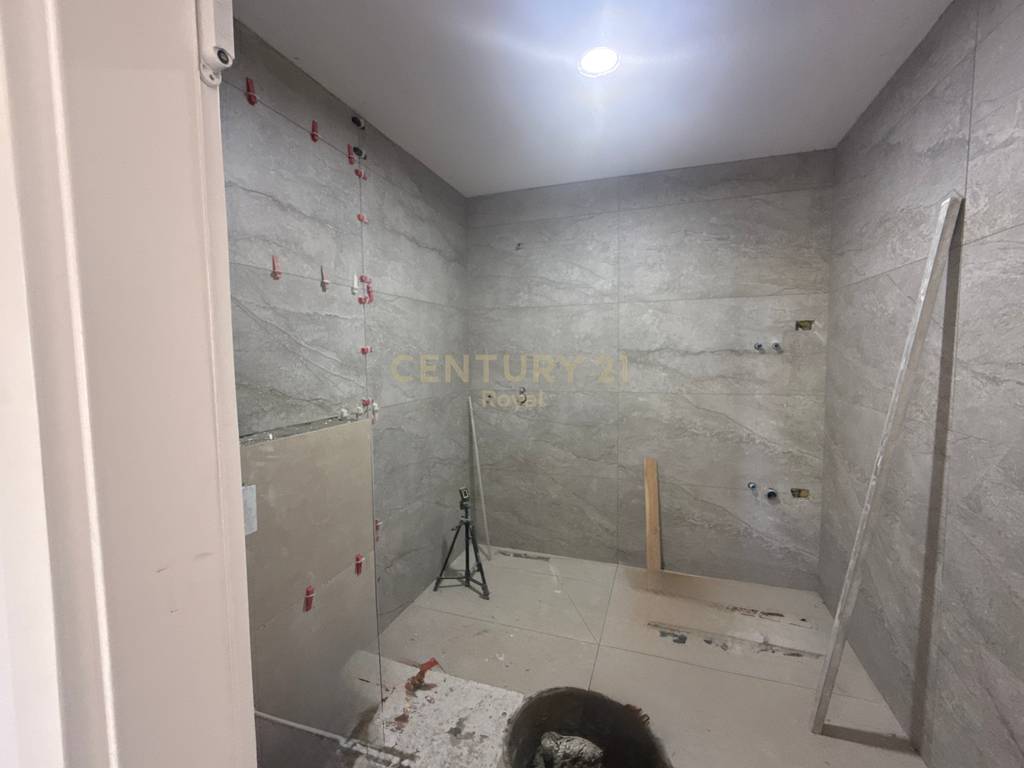 SHITET APARTAMENT 2+1+2 NE ASTIR 4