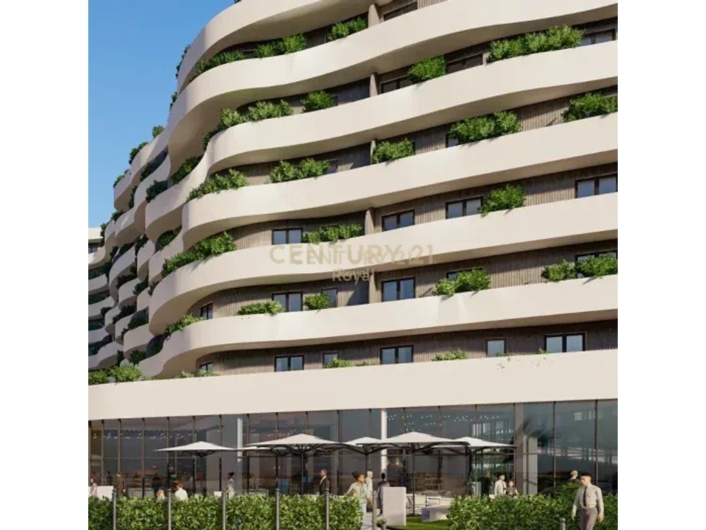 SHITET APARTAMENT 2+1+2 TEK ALUNA COMPLEX , PASKUQAN 3