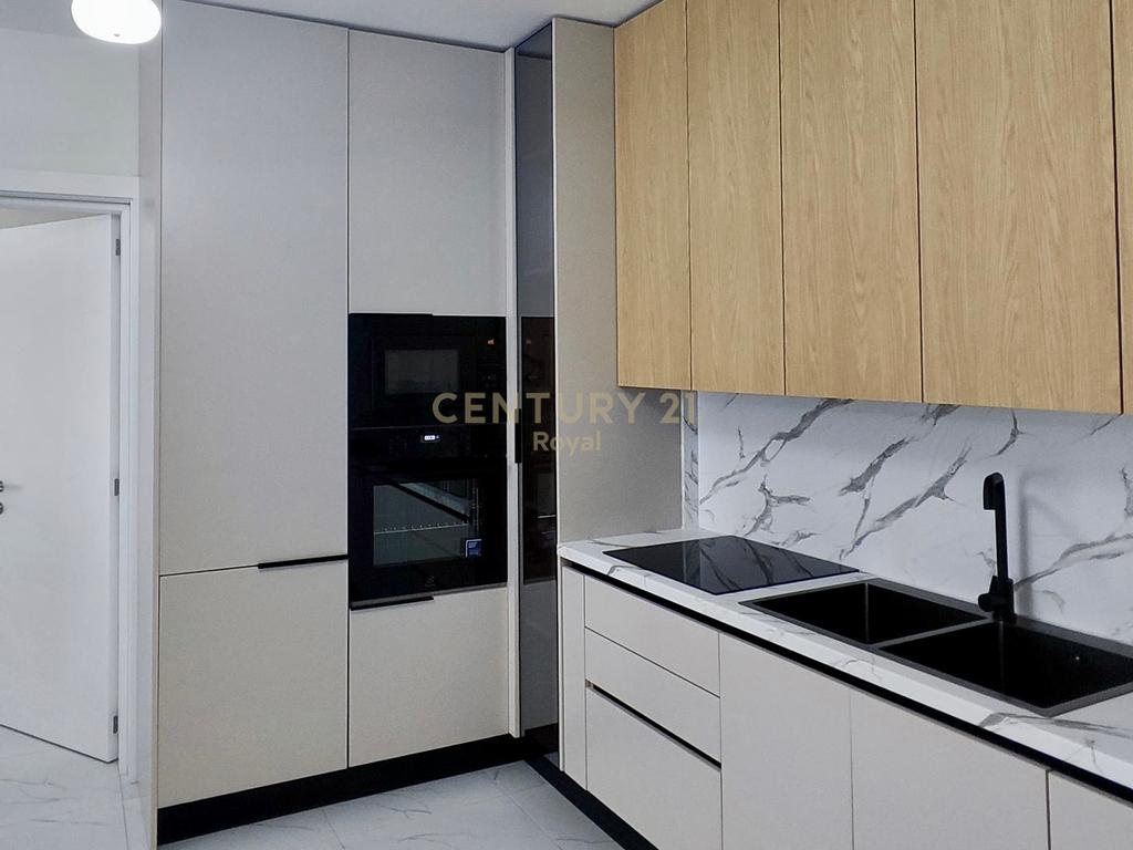Apartament 2+1 me qera