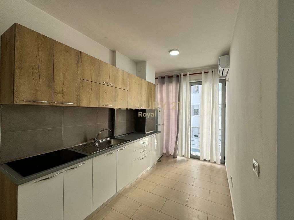 Apartament 1+1 me qera ne rrugen Don Bosko 3