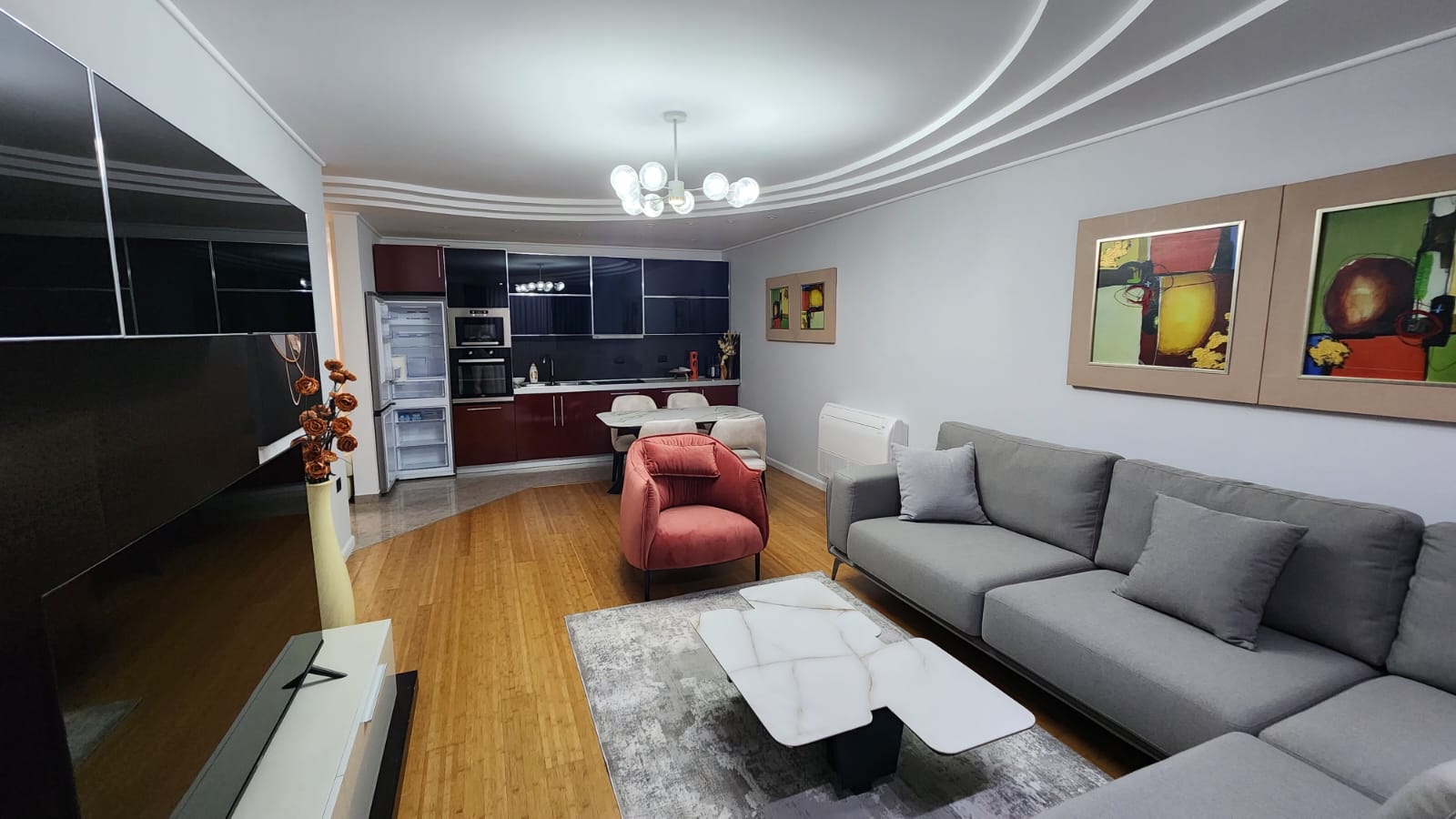 Jepet apartament 2+1+2 me qira – ngjitur me Ambasadën Amerikane ! 2