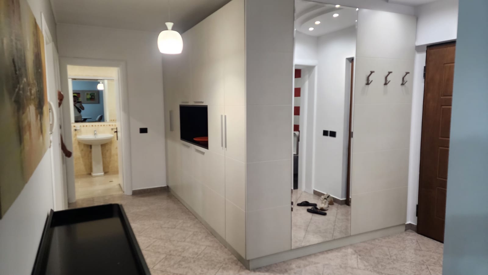 Jepet apartament 2+1+2 me qira – ngjitur me Ambasadën Amerikane !