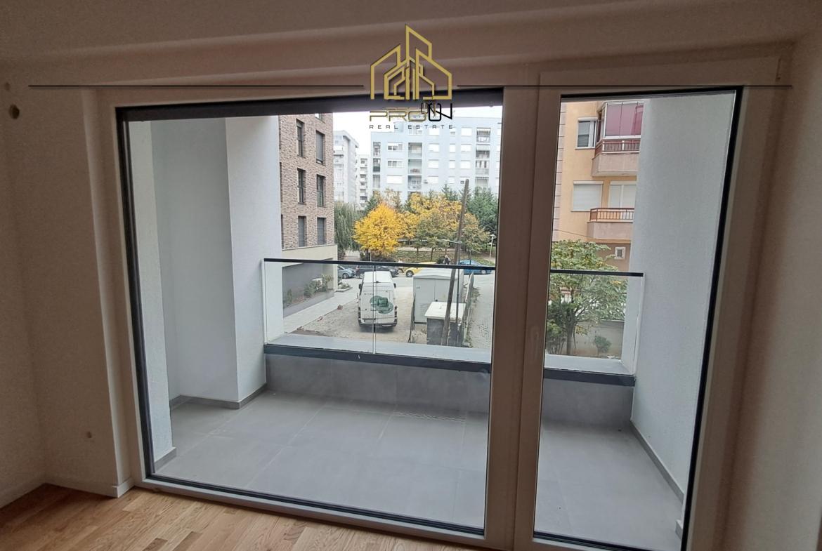 Banesë / Zyre me qira – Rruga B 4