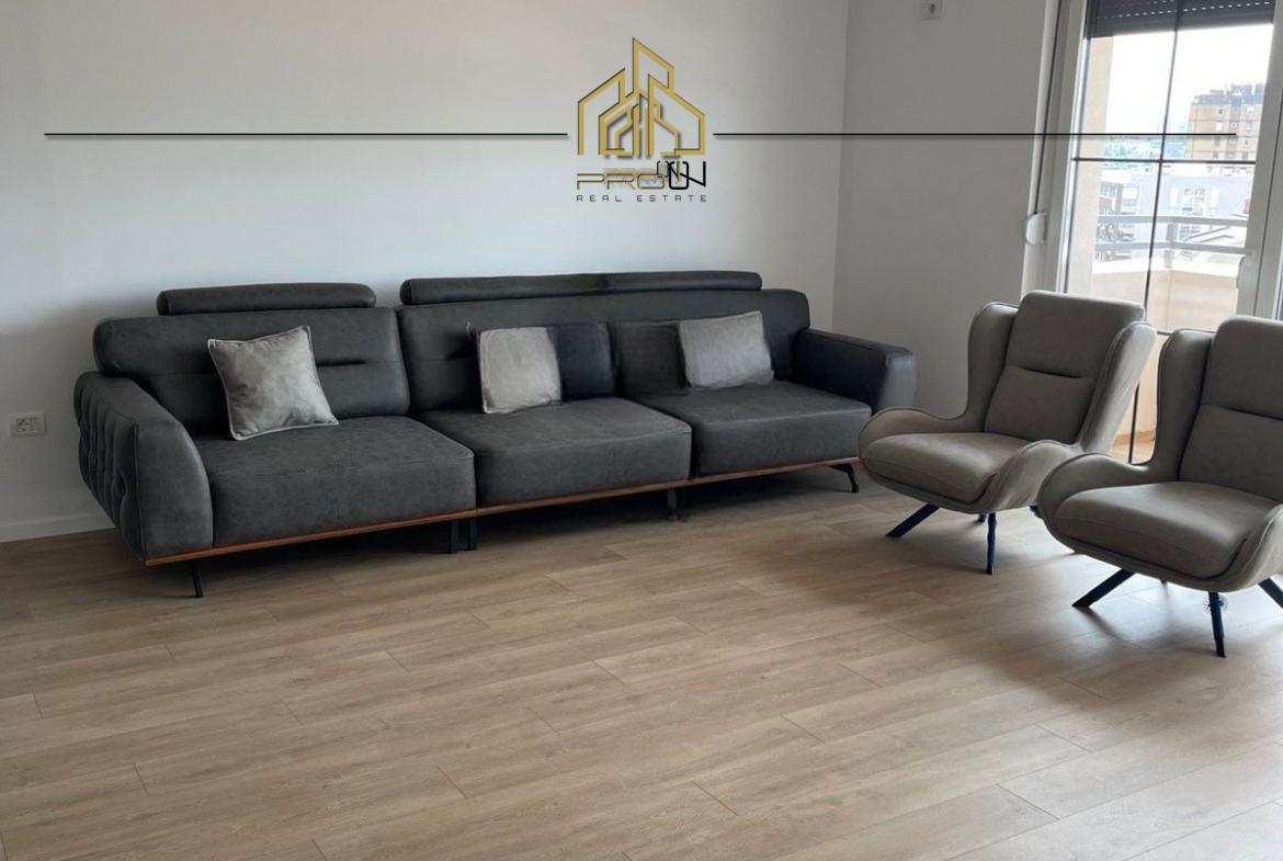Banesë me qira – Tophane 3