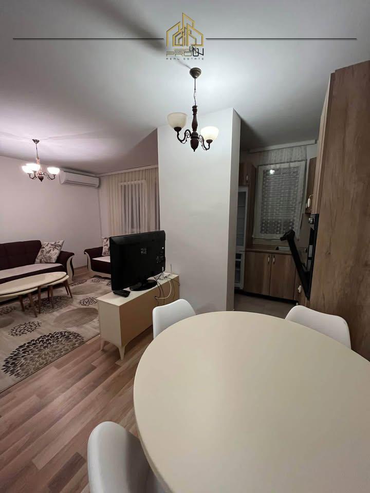 Banesë me qira – Tophane 3
