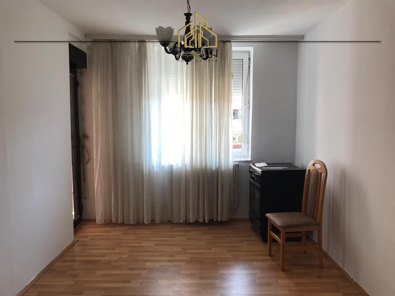 Zyre / Ordinancë me qira – Bregu i Diellit