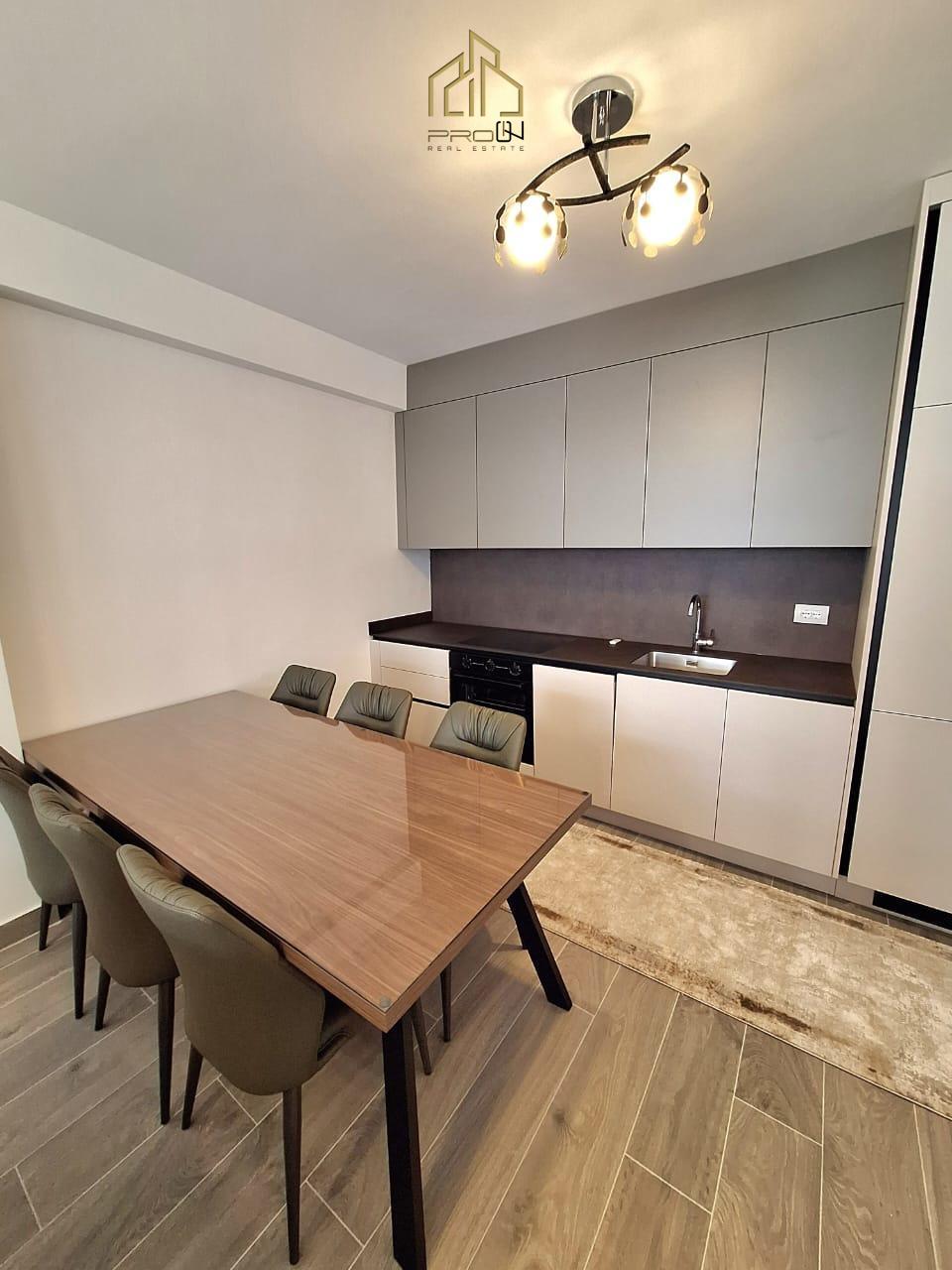 Banesë me qira – Mati 1 4