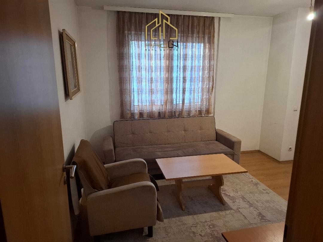 Banesë me qira – Kalabri (Emshir)