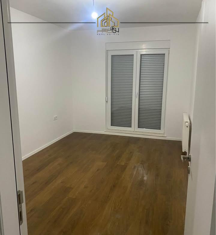Banesë / Zyre me qira – Mati 1 4