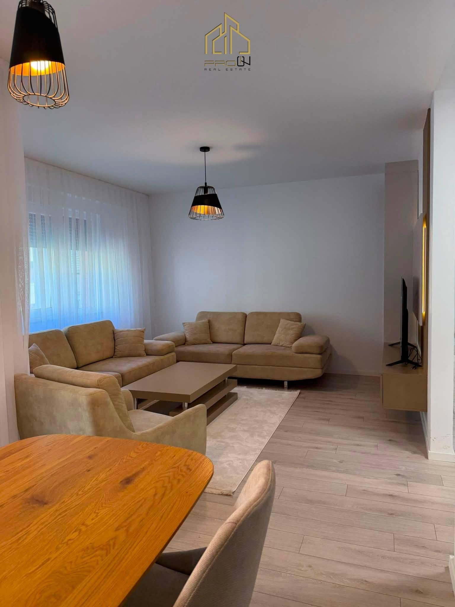 Banesë me qira – Mati 1 3