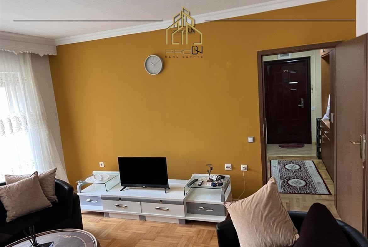 Banesë me qira – Tophane 3