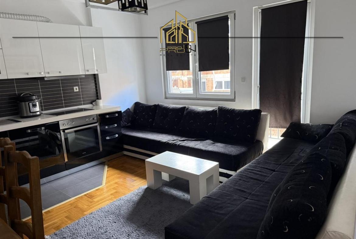 Banesë me qira – Kalabri (Emshir)