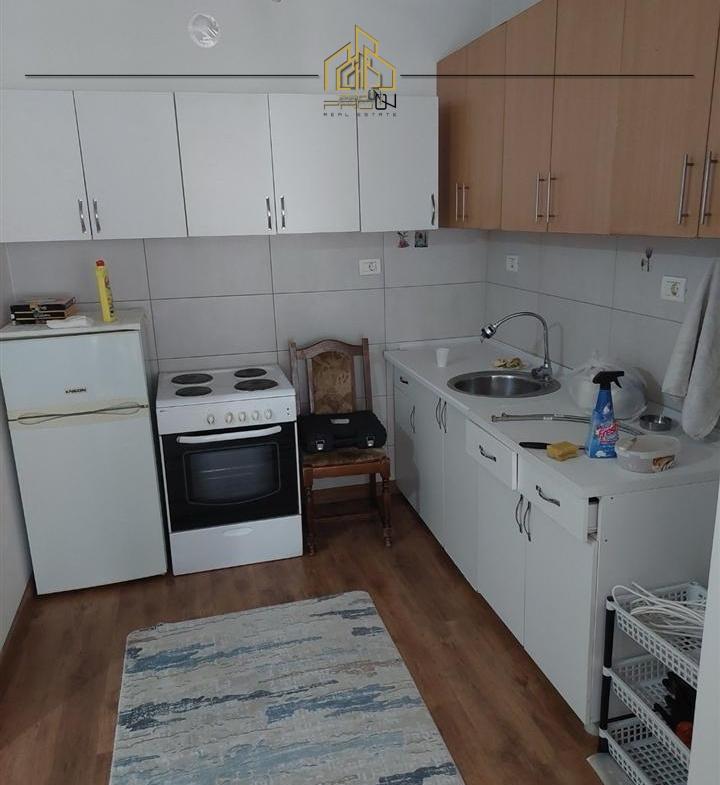 Banesë me qira – Mati 1 3