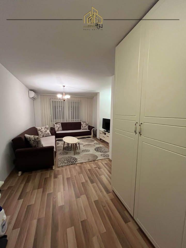Banesë me qira – Tophane 2