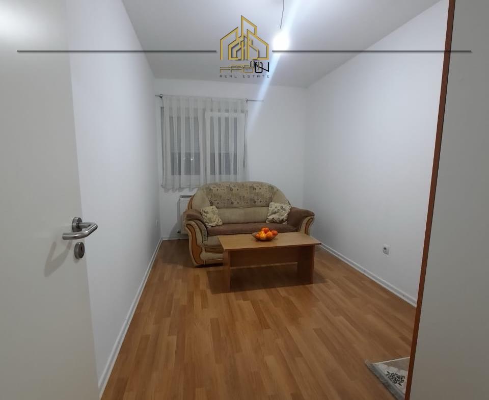 Banesë me qira – Mati 1 4