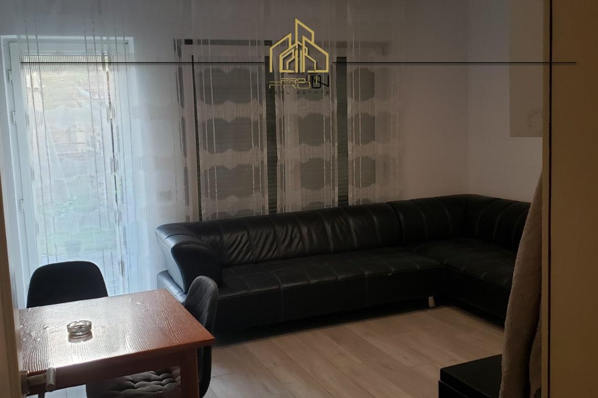 Kat shtëpie me qira – Lagja e Muhaxherëve