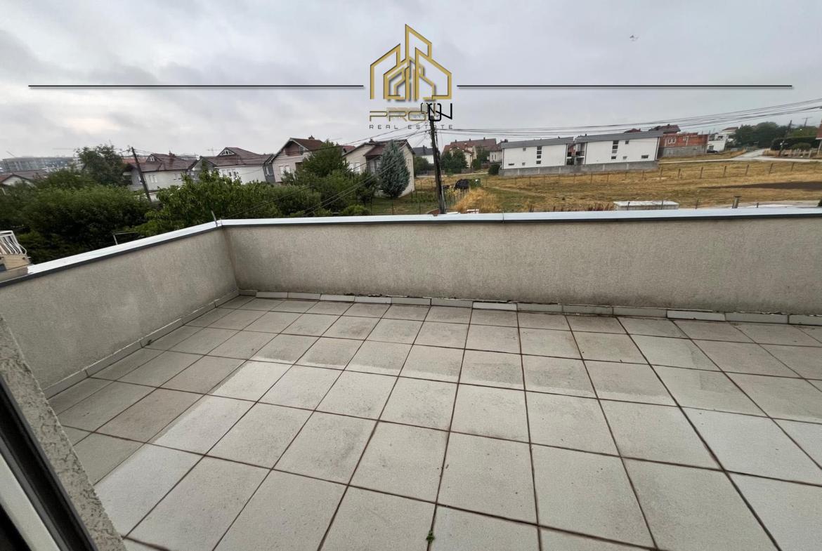 Shtëpi me qira – Fushë Kosovë