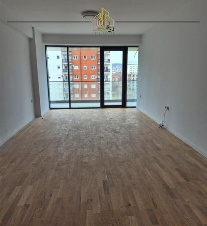 Banesë me qira – Mati 1 2