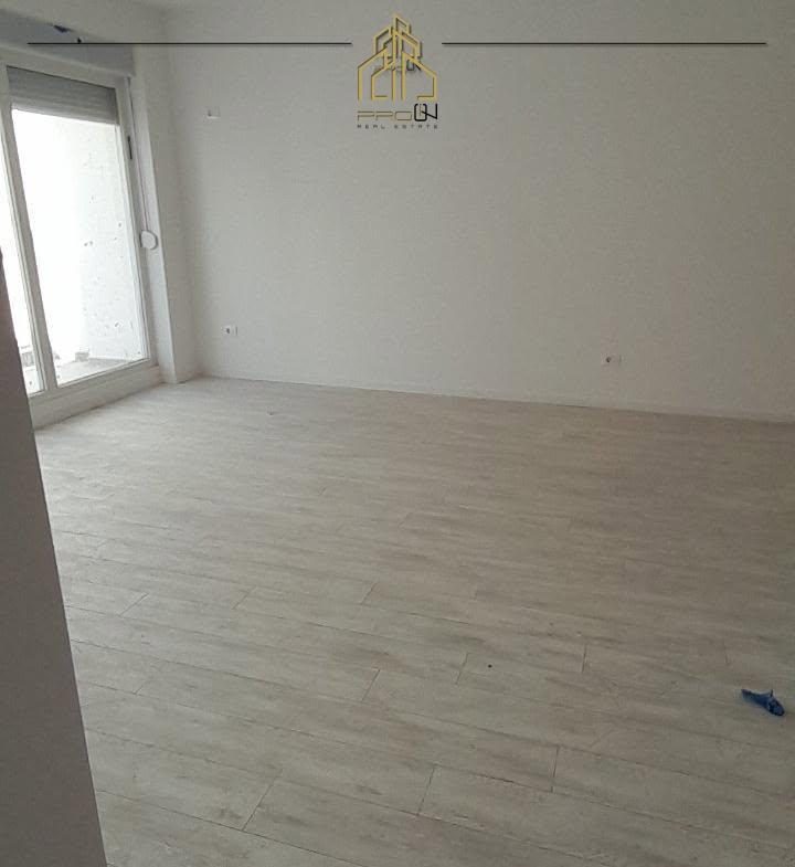 Banesë / Zyre me qira – Lagja e Muhaxherëve