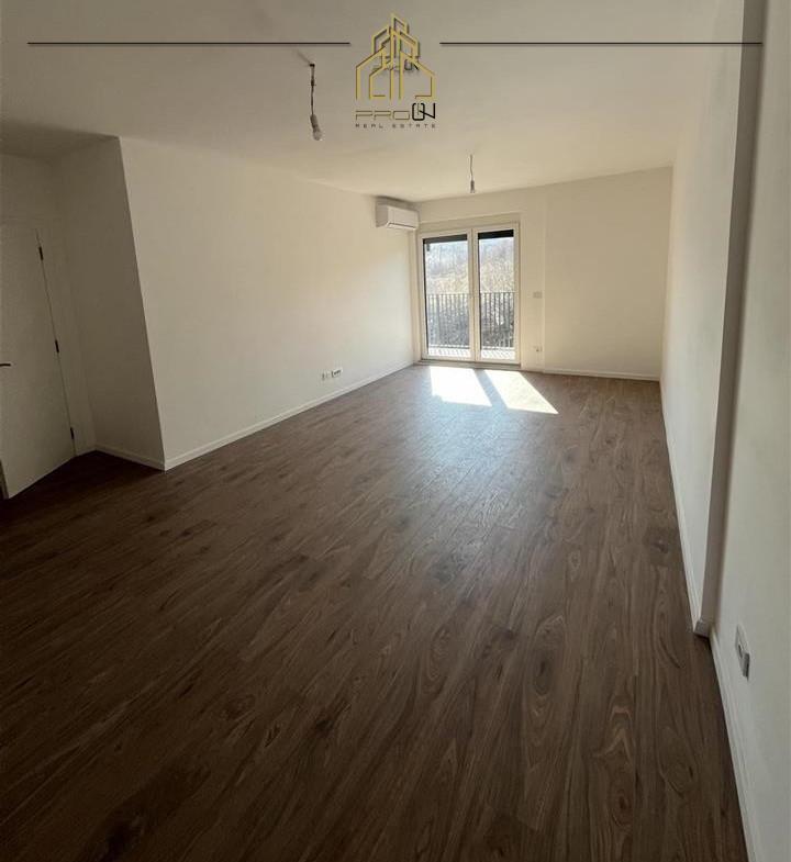 Banesë / Zyre me qira – Prishtina e Re