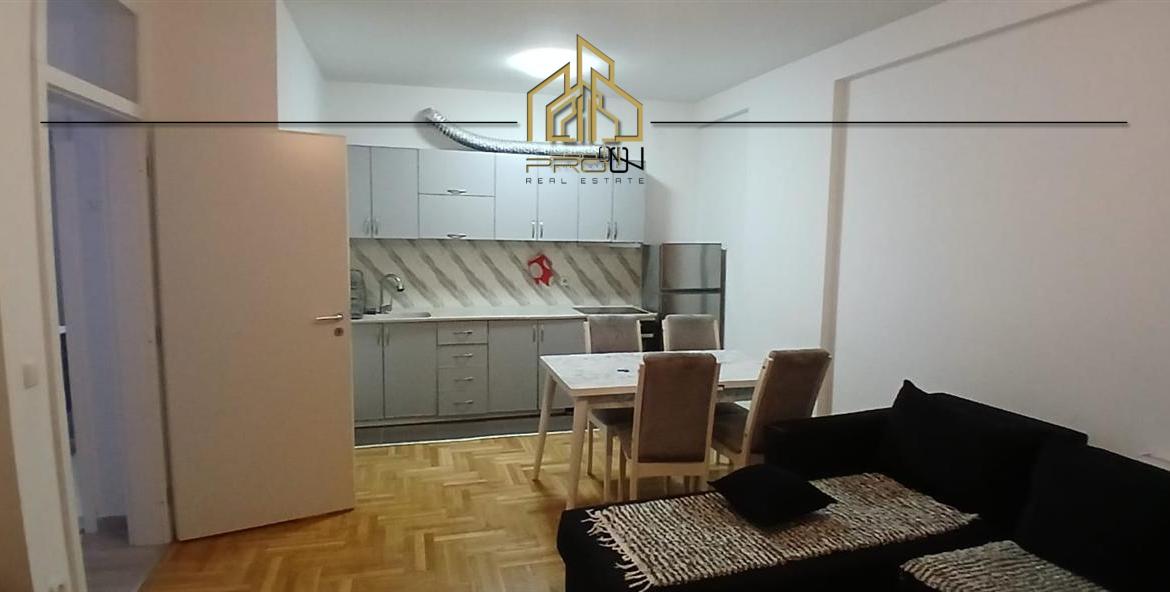 Banesë me qira – Tophane 3