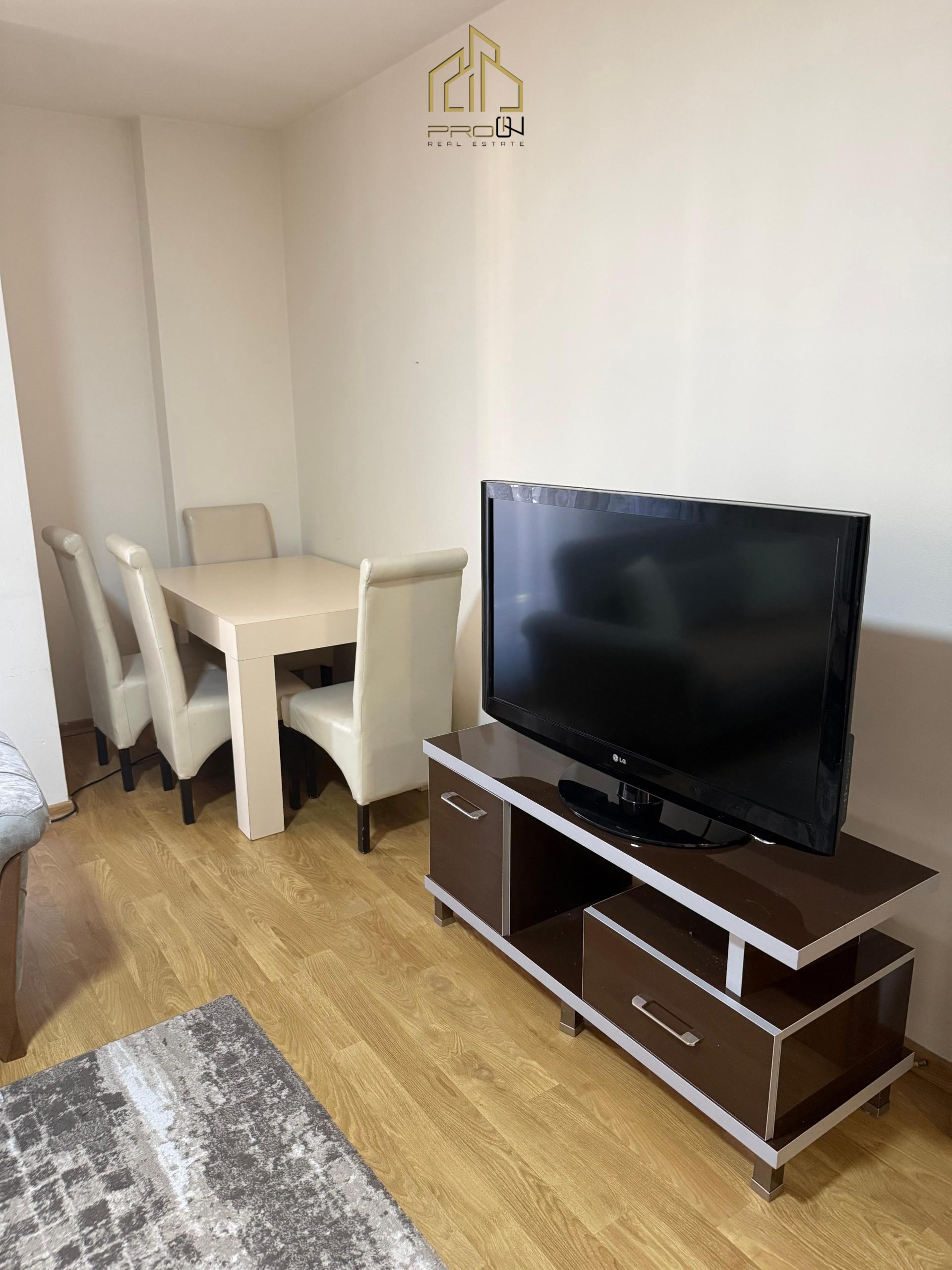 Banesë me qira – 4 Llullat 3