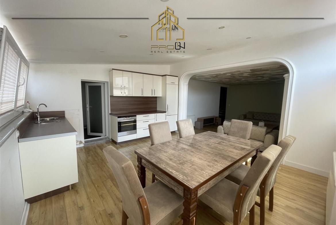Banesë Duplex me qira – Mati 1 3