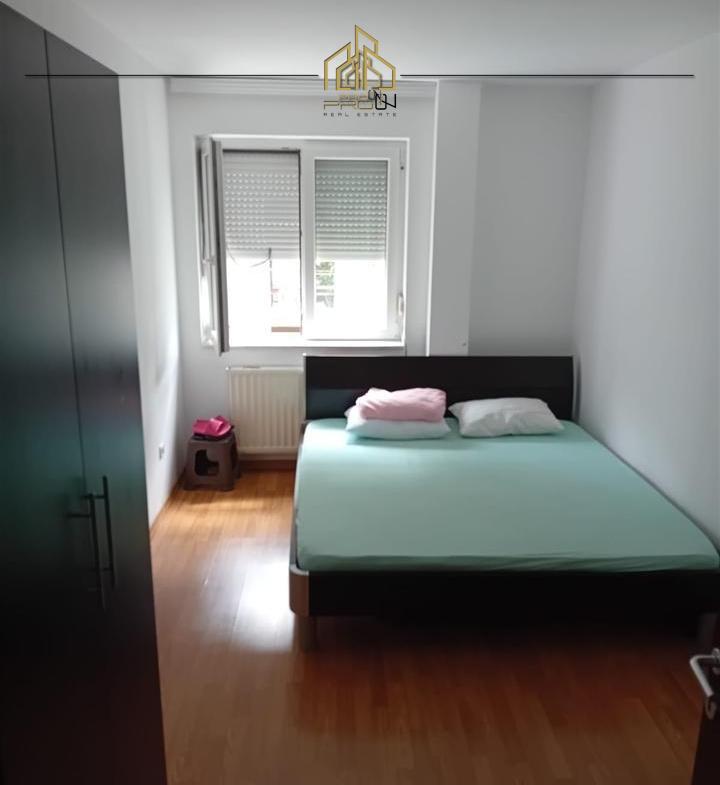Banesë me qira – Mati 1 4