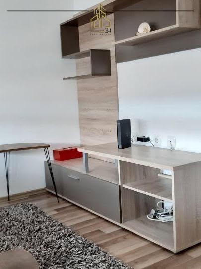 Banesë me qira – Mati 1 3