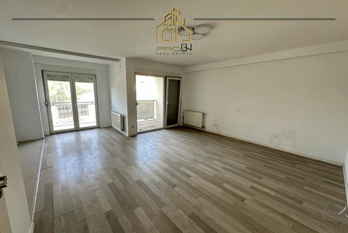 Banesë / Zyre me qira – Rruga B 2