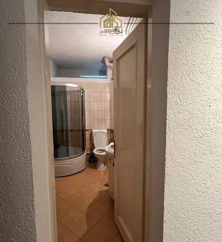 Zyre me qira – Sheshi “Nëna Tereza”, Prishtinë