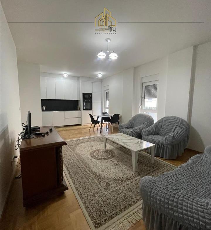 Banesë me qira – Mati 1 3