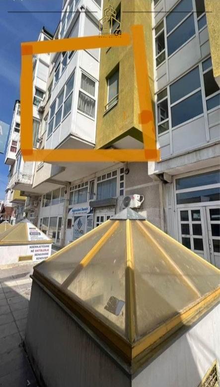 Banesë / Zyre me qira – Dardani 4