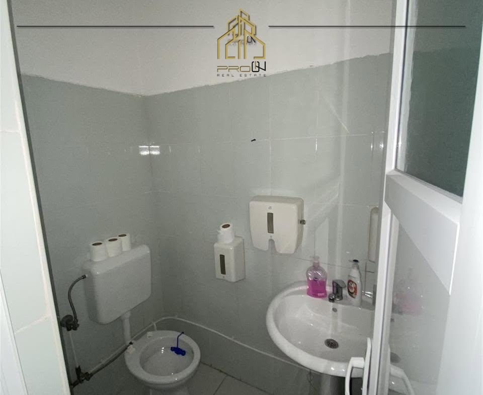 Lokal me qira – Qendër 4