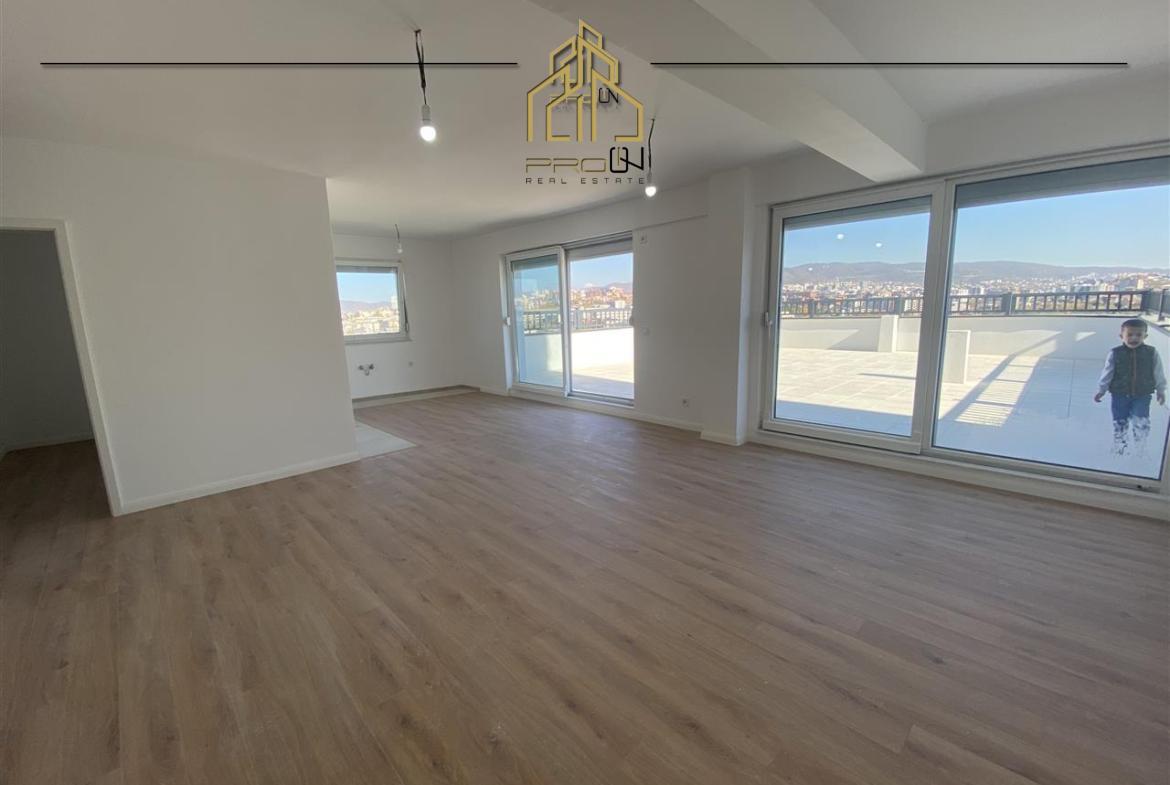 🏙️ Penthouse / Zyre me qira – Veternik 2