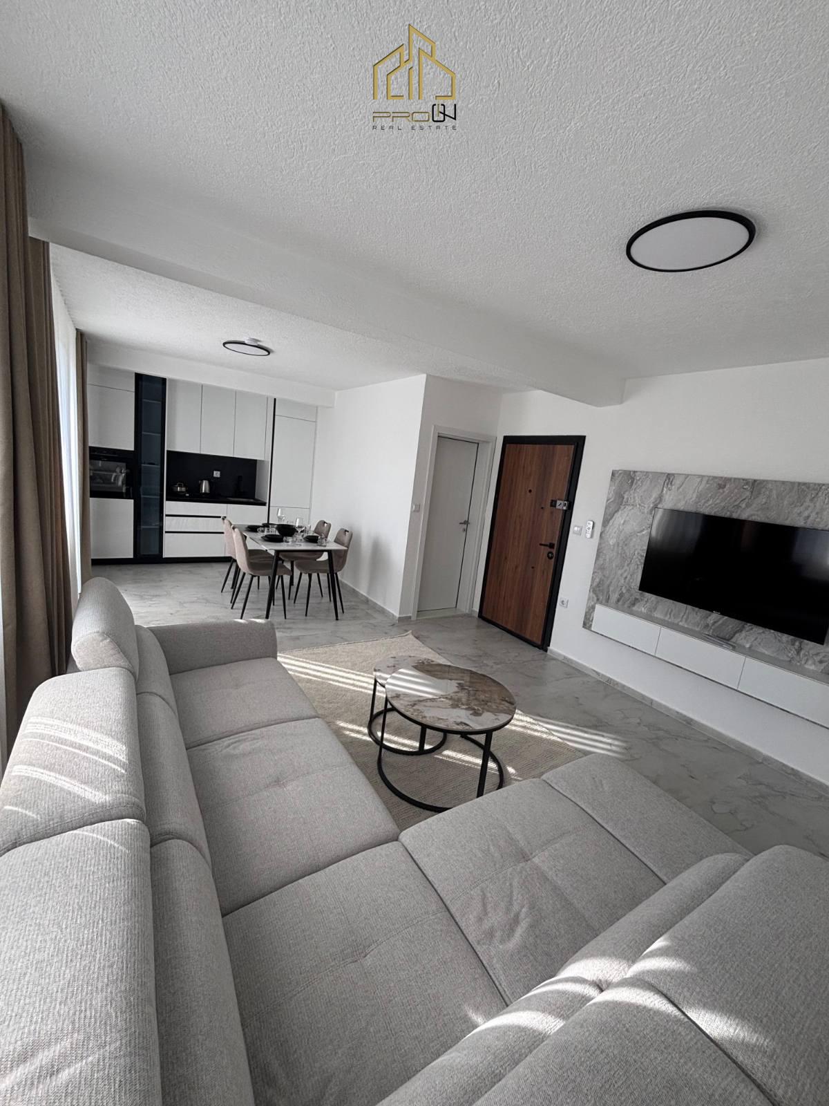 🏡 Banesë për qira afatshkurtër AirBNB – Kalabri (Emshir) 3