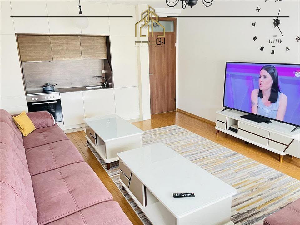 Banesë me qira – 4 Llullat 3