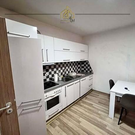 Banesë me qira – Mati 1 3