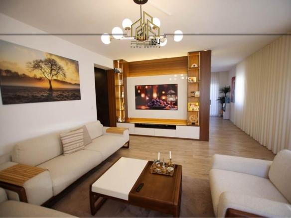 Penthouse në shitje – Mati 1