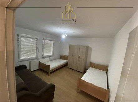 Kat shtëpie me qira – Lagja e Spitalit 3