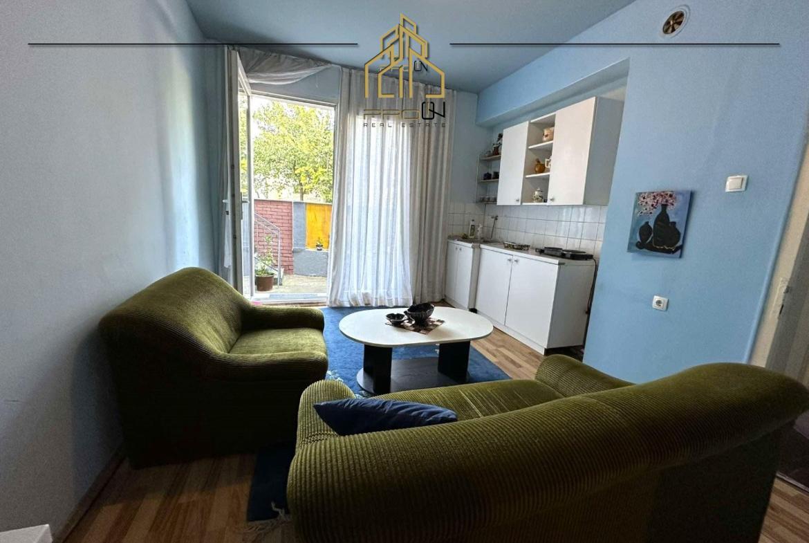 Kat shtëpie / Zyre me qira – Pejton 2